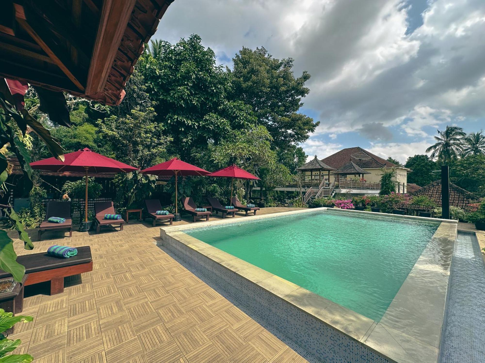 Villa Ipsa Munduk Exterior foto